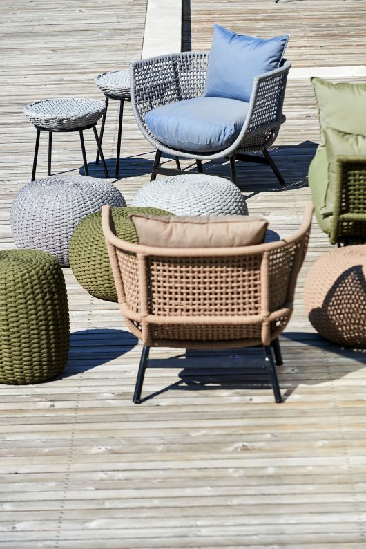Suka Lounge-fauteuil voor buiten van Jan Kurtz, kleur Olive