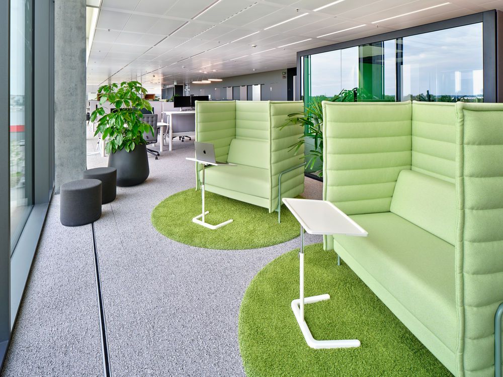Alcove driezitsbank van Vitra