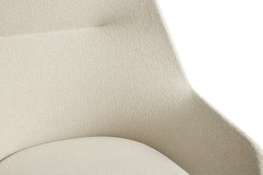 Detailaufnahme des Hay 02 Lounge Sessels in Beige, Fokus auf Textur und Sitzfläche.