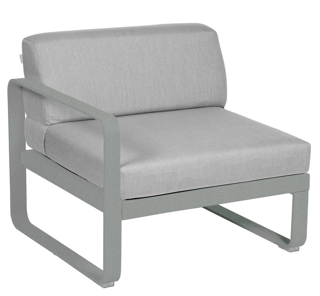 Bellevie 1-Sitzer Modul Outdoor Sofa von Fermob, graues Lounge Möbel mit Armlehne links.