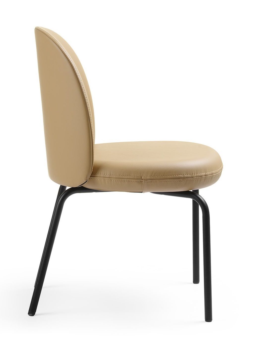 Flos FS K 215 Stuhl, Konferenzstuhl von Bejot in Beige mit schwarzem Metallgestell, Seitenansicht.