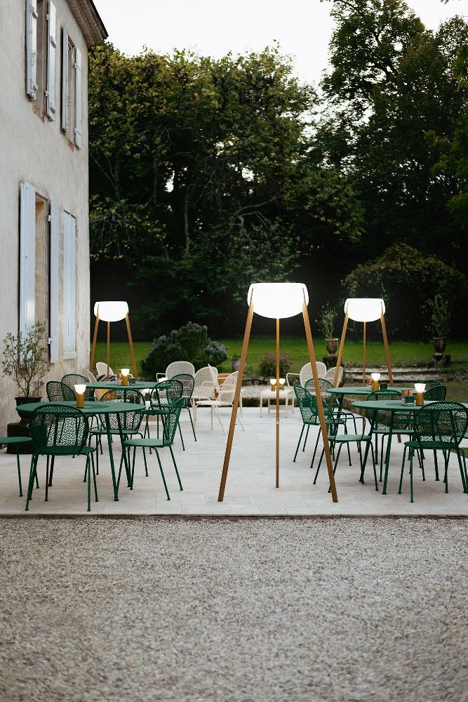 Yunos Solar LED-vloerlamp voor buiten van Fermob
