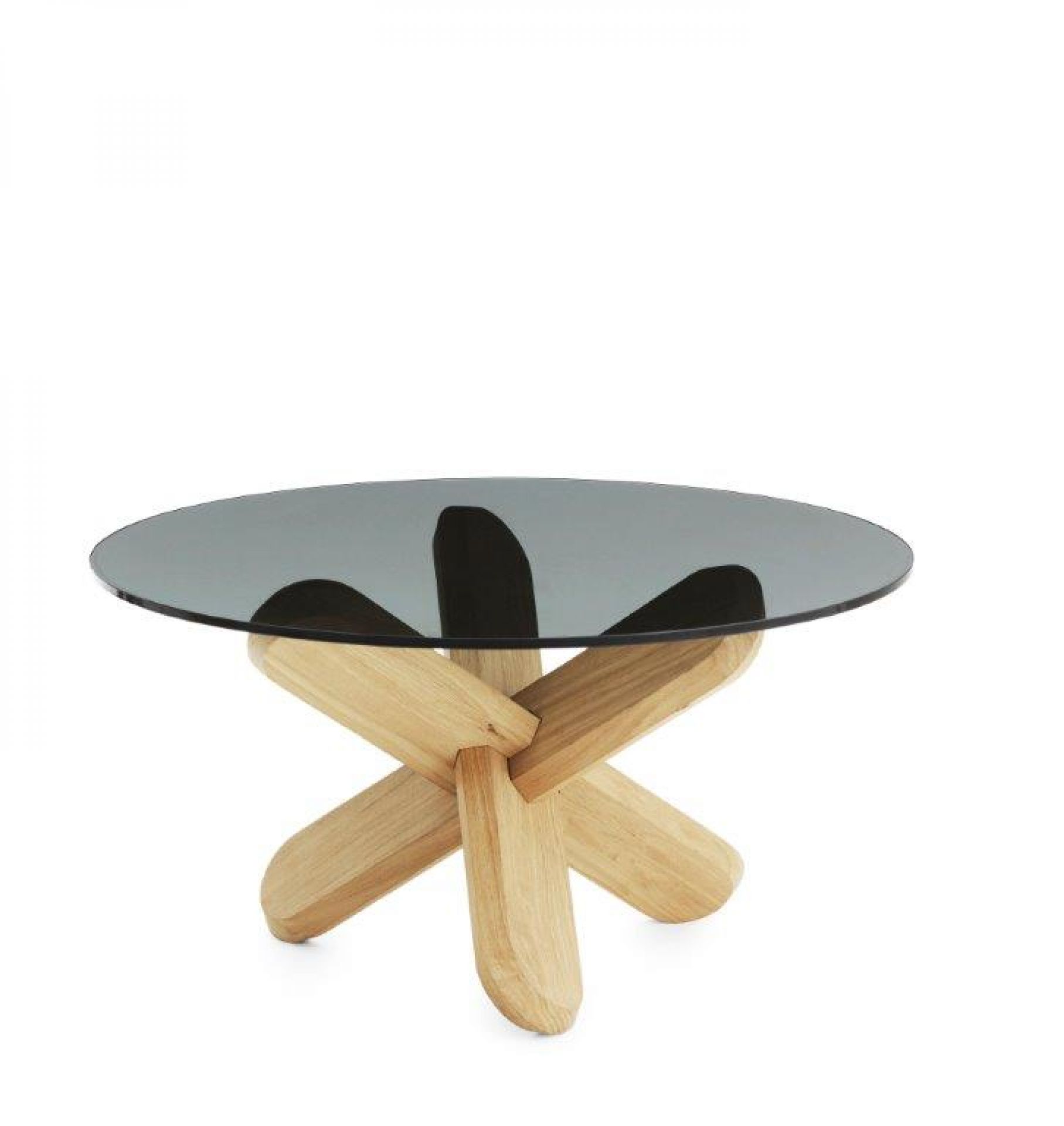 Normann Copenhagen Ding Table mit runder, grauer Glasplatte und ungewöhnlichem Holzfuß auf weißem Hintergrund.
