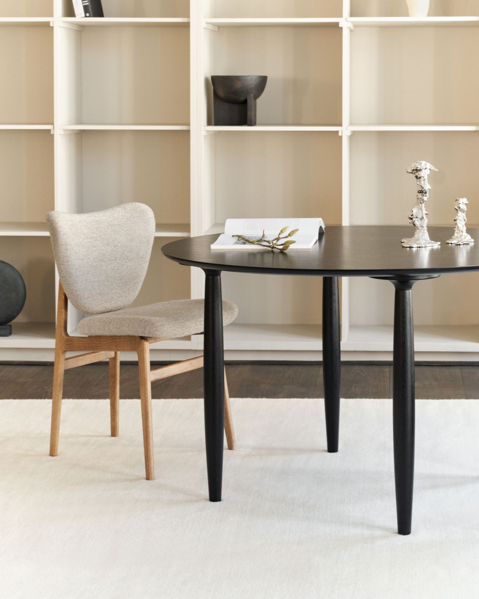 Oku ronde eettafel van eikenhout NORR11