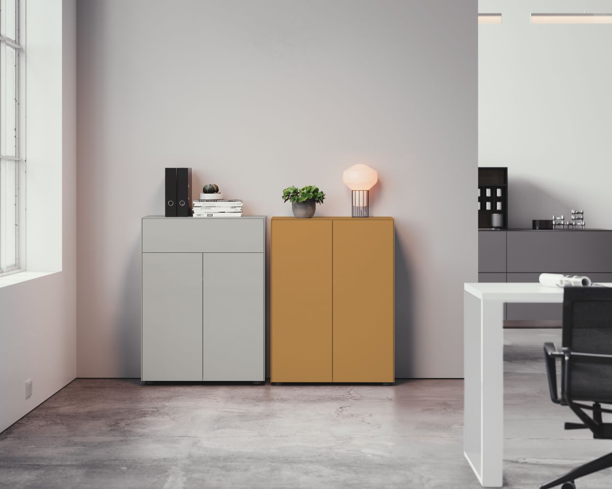 Piure Nex Pur Box Sideboard Kombination mit Tür und Schubkasten in Grau und Gelb.