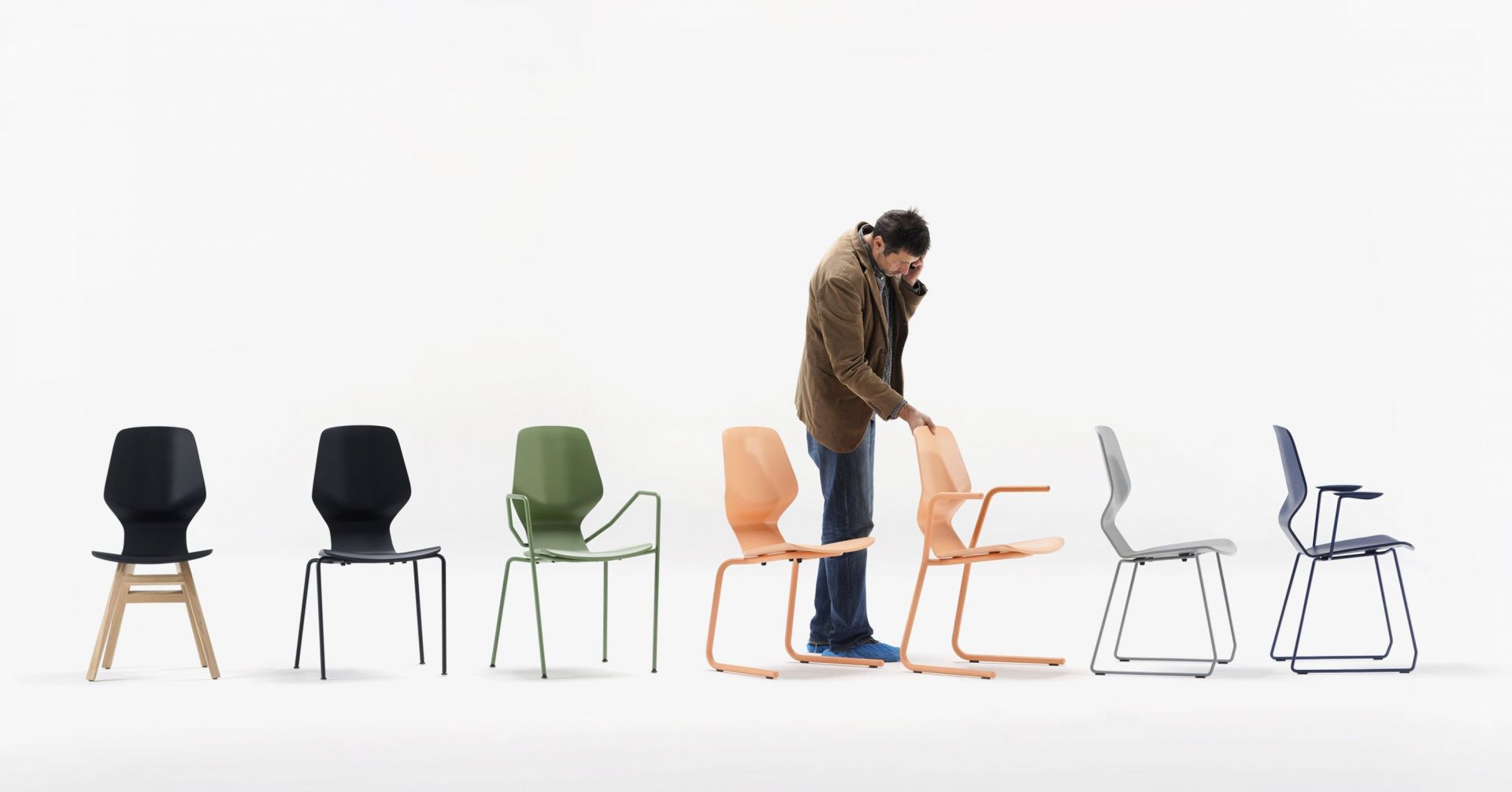Oblikant Stuhl von Prostoria in verschiedenen Farben und Ausführungen, modernes Design für Büro und Wohnen.