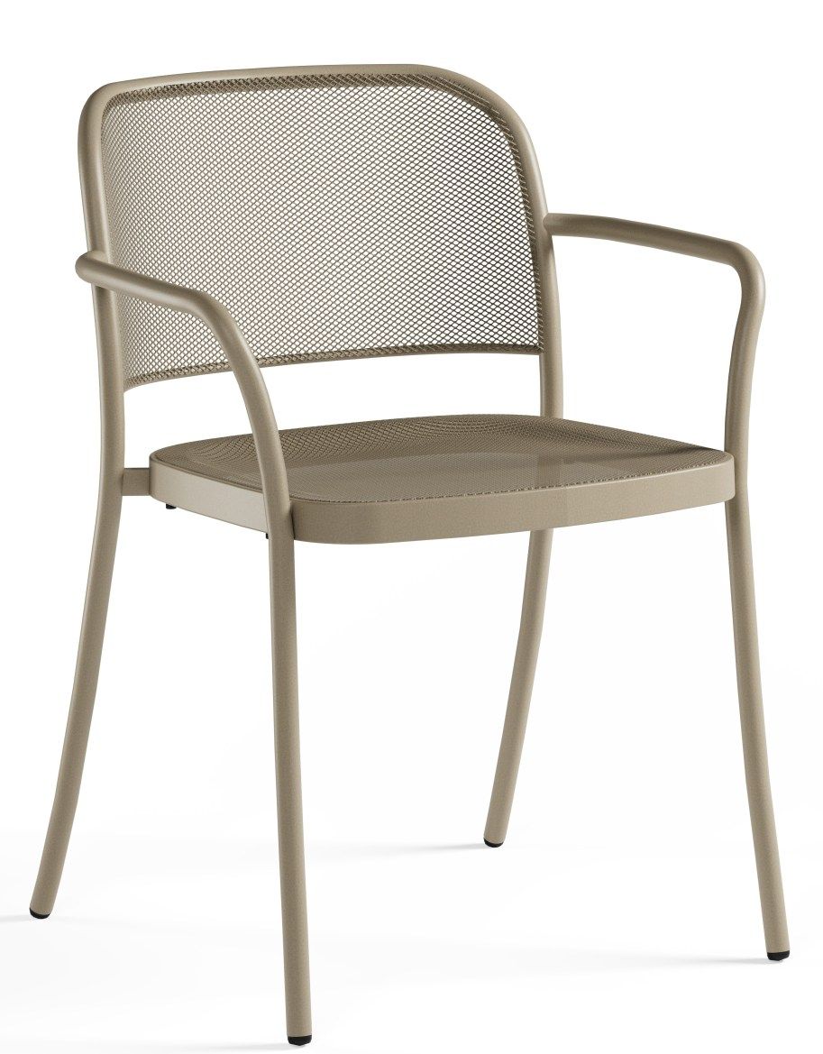 Café Armchair von Emu: Moderner Outdoor-Stuhl mit Armlehnen und feiner Netzstruktur in Beige.