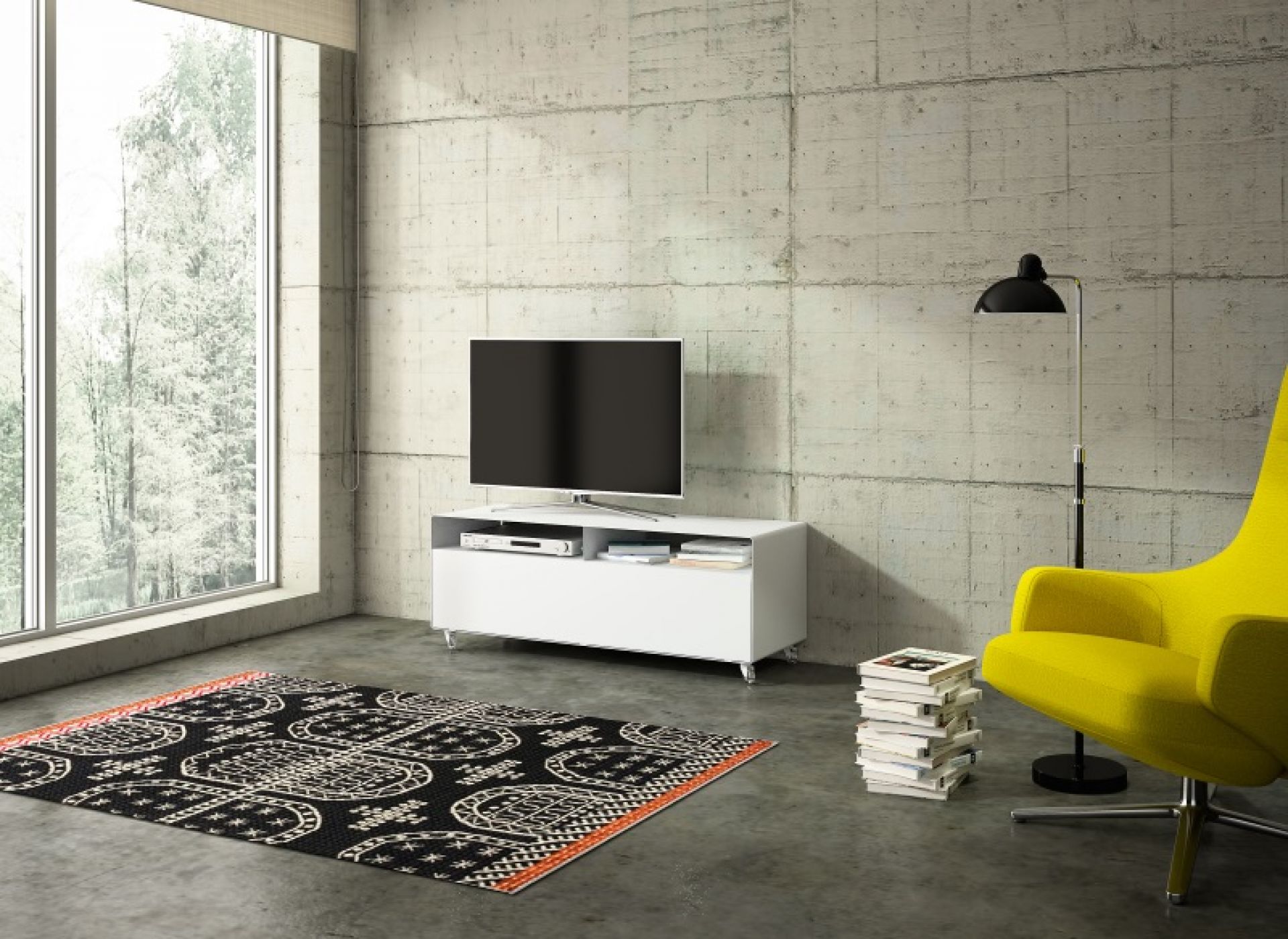 Weißes R 109N Sideboard von Müller Möbelfabrikation im modernen Wohnzimmer mit Betonwand und gelbem Sessel.