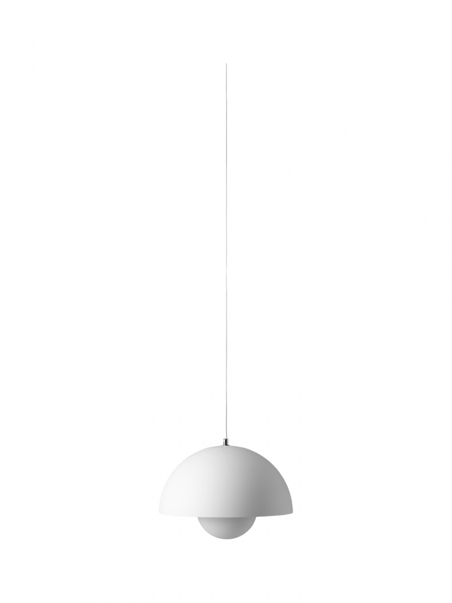 Weiße Flowerpot VP7 Pendelleuchte von AndTradition, modernes Design mit zwei Halbkugeln, minimalistische Hängelampe für Wohnzimmer und Esszimmer.