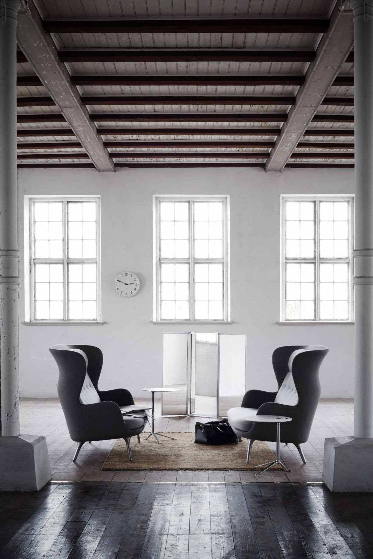Little Friend bijzettafel met hoogteverstelling van Fritz Hansen