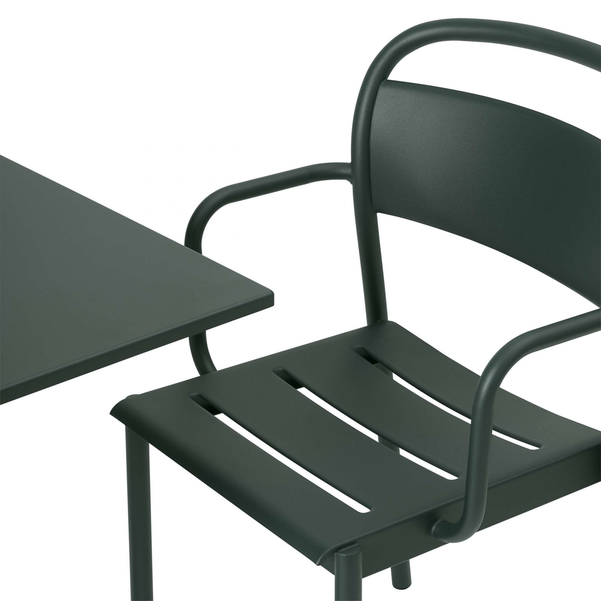 Muuto Linear Steel Armchair in Grau, moderner Outdoor Armlehnenstuhl aus Stahl für Garten und Terrasse.