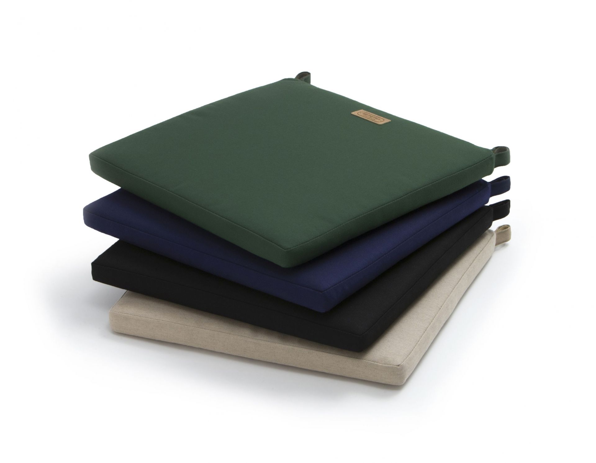 Stapel Grythyttan Sitzkissen für Armlehnstuhl A2 in Grün, Blau, Schwarz und Beige.