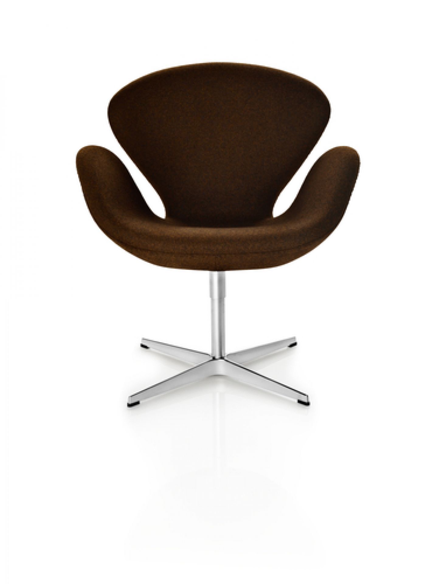 Brauner Swan Sessel von Fritz Hansen mit Drehfuß aus Aluminium auf weißem Hintergrund.