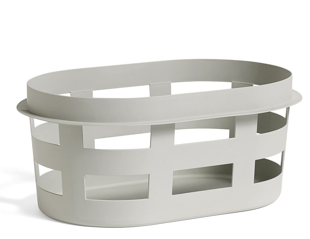 Hellgrauer Laundry Basket Wäschekorb S von Hay aus recyceltem Kunststoff, modernes Design für Bad und Schlafzimmer.
