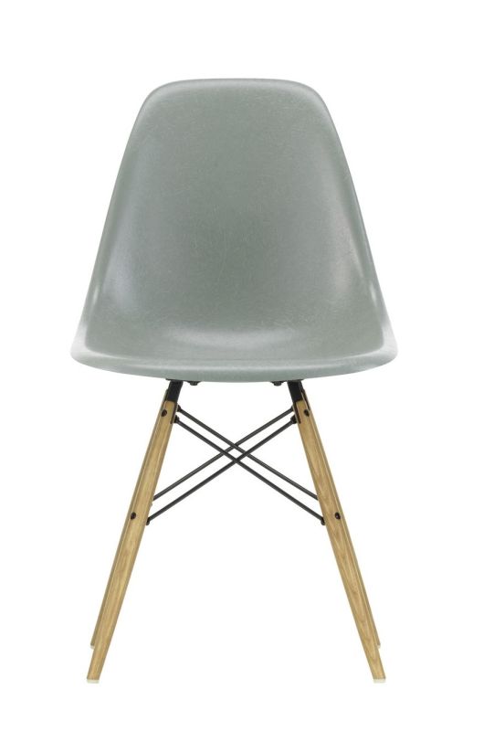 Eames Fiberglass Chair DSW stoel Vitra
