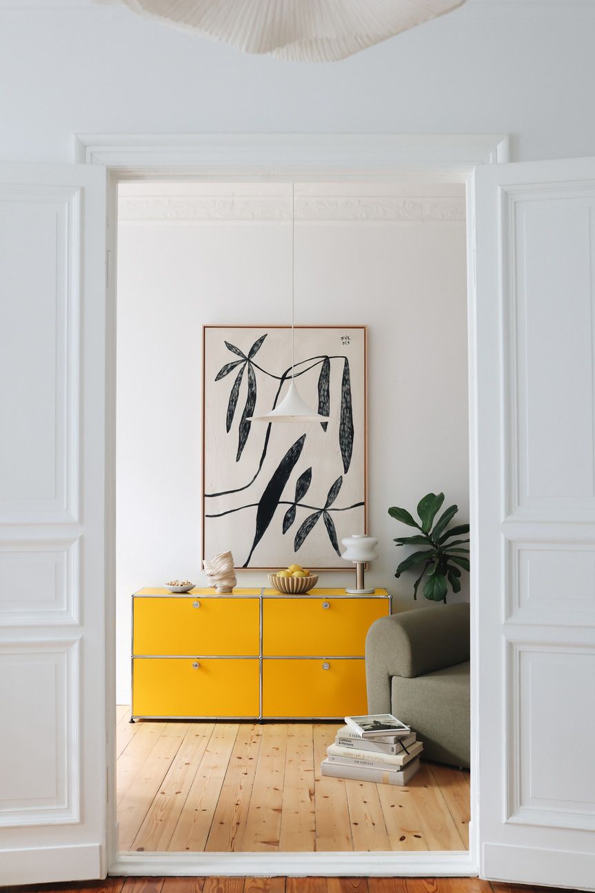 USM Haller dressoir E2 met 4 klapdeuren