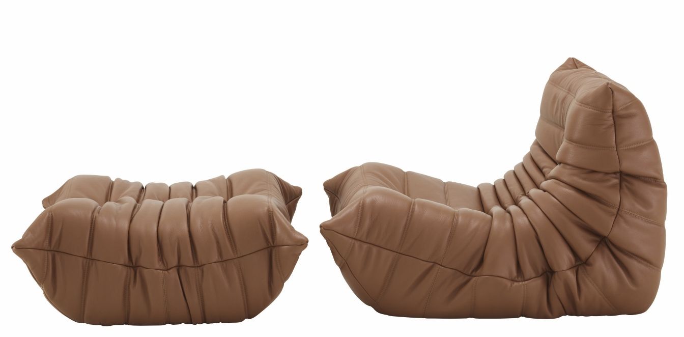 Brauner Togo Hocker von Ligne Roset aus Leder, modernes Design für Wohnzimmer und Lounge.