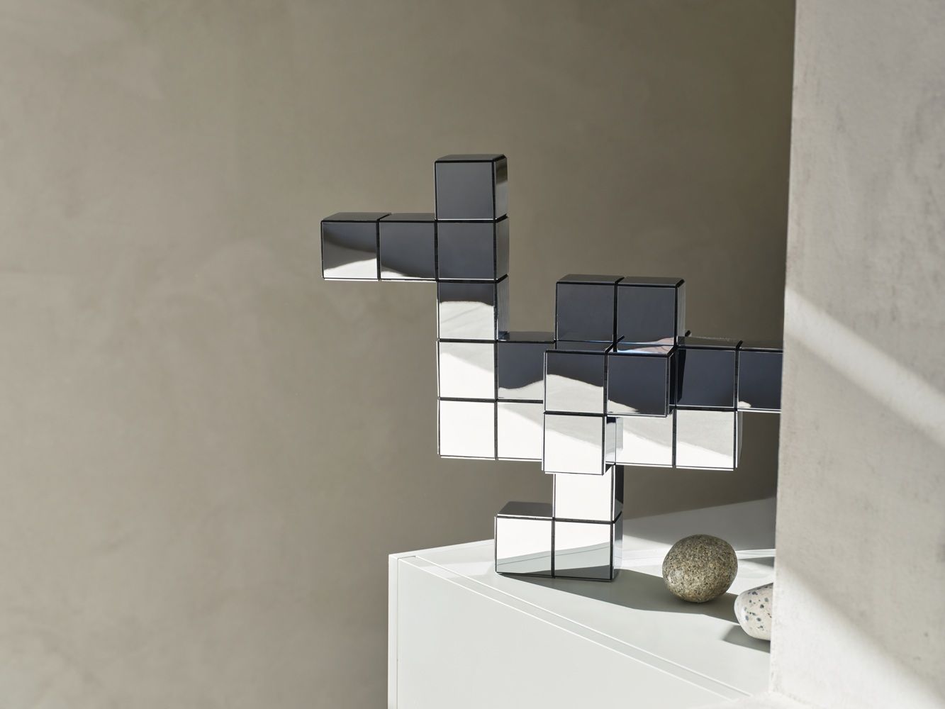 Panton Cubes Duck Chrome Sculptuur Vitra