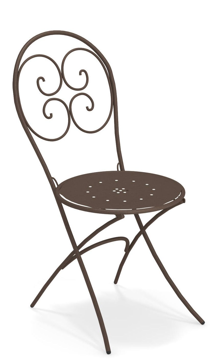 Pigalle Klappstuhl Outdoor von Emu, brauner Metallstuhl mit geschwungenem Design für Garten und Terrasse.