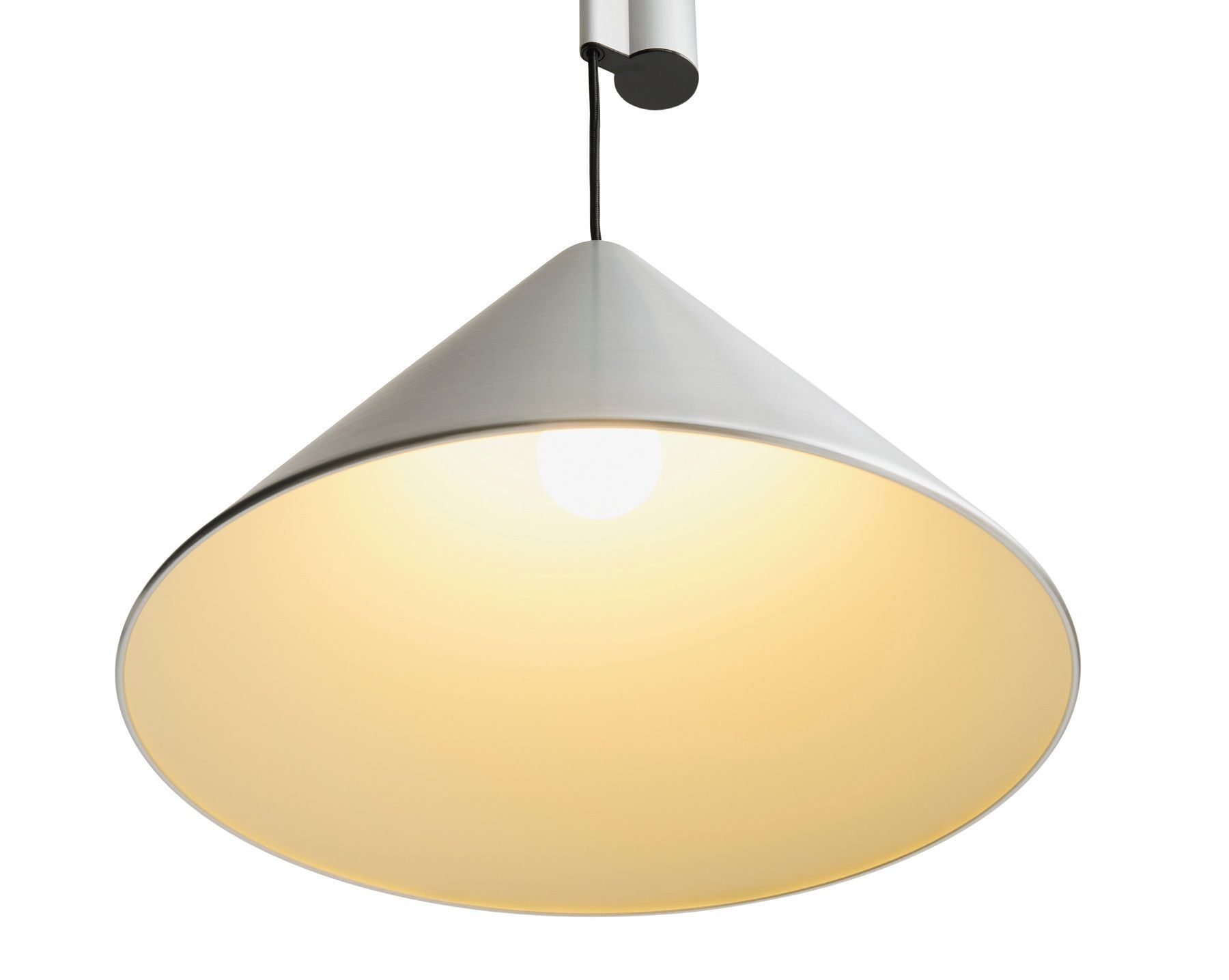 Compass Adjustable Pendelleuchte von Hay, moderne Hängelampe aus Aluminium mit warmem Lichtschein.