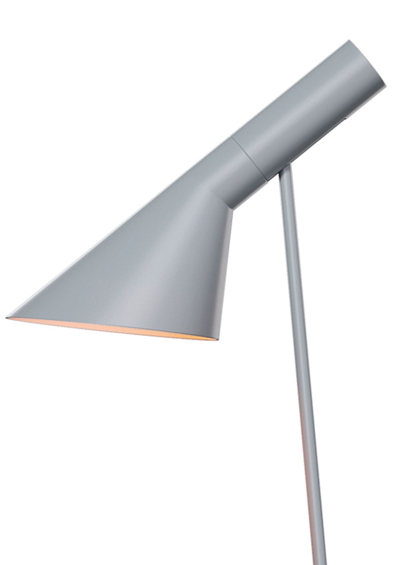 AJ Stehleuchte von Louis Poulsen in hellgrau: Moderne Stehlampe mit schlichtem, skandinavischem Design.