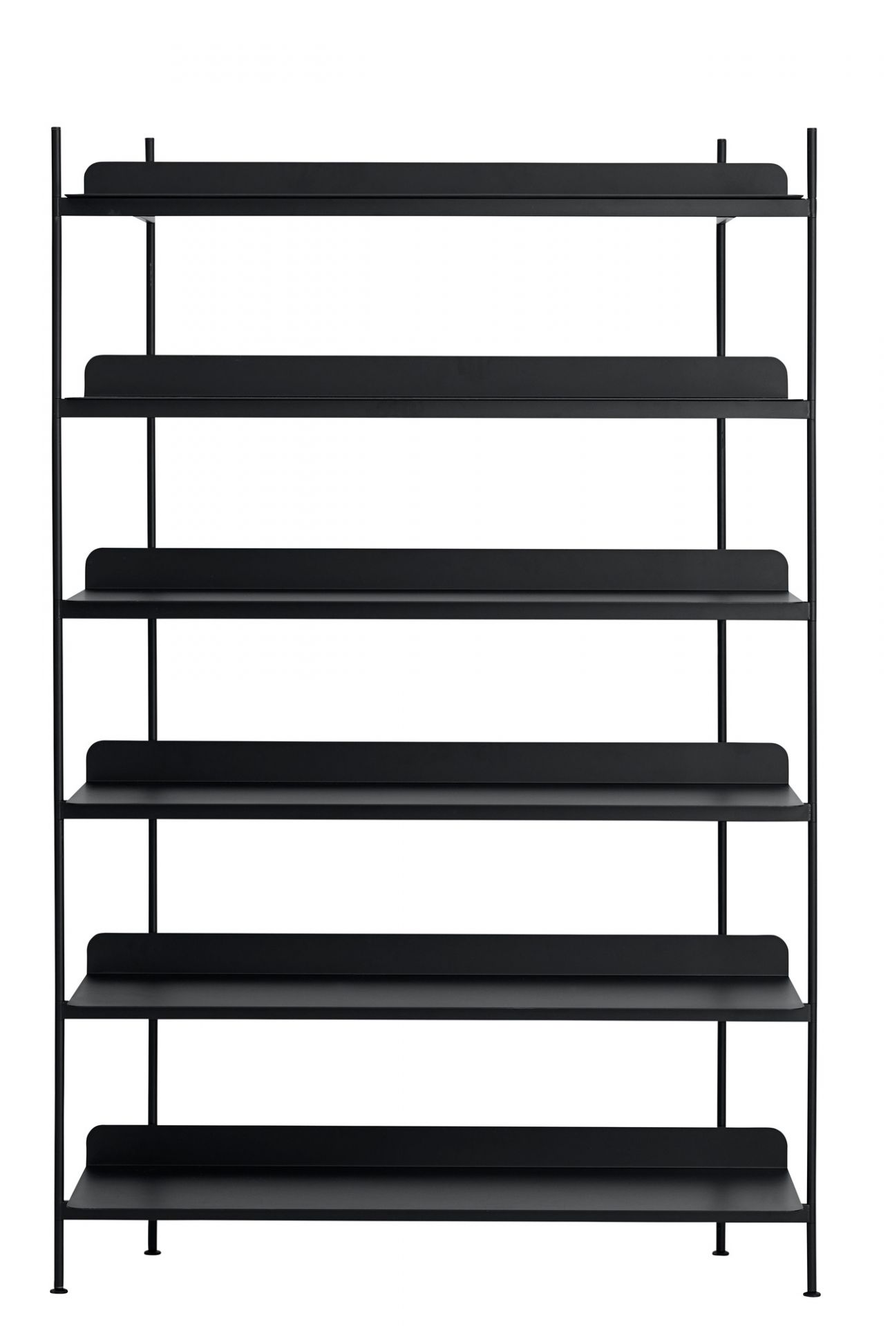 Schwarzes Muuto Compile Regalsystem mit sieben Regalböden und minimalistischem Design für Wohnzimmer oder Büro.