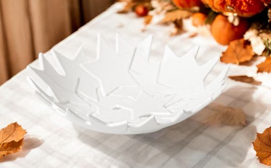 Weiße Sternschale "Sternchen" von Räder, kleine Dekoschale mit Sternenmuster, ideal als Tischdeko und Geschenkidee.