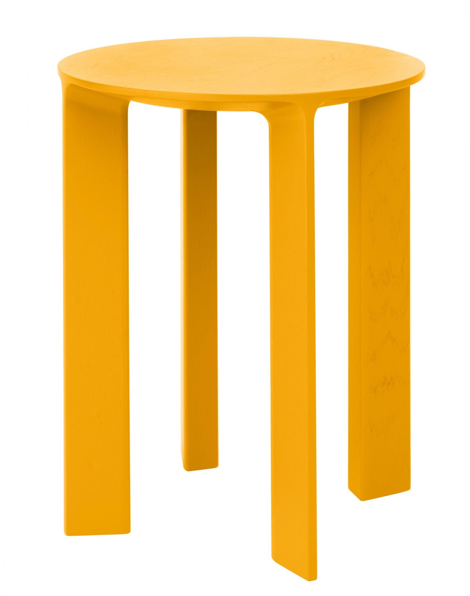 Gelber Hans Hocker von Schönbuch, runder Beistelltisch aus Holz mit drei Beinen, modernes Möbeldesign.