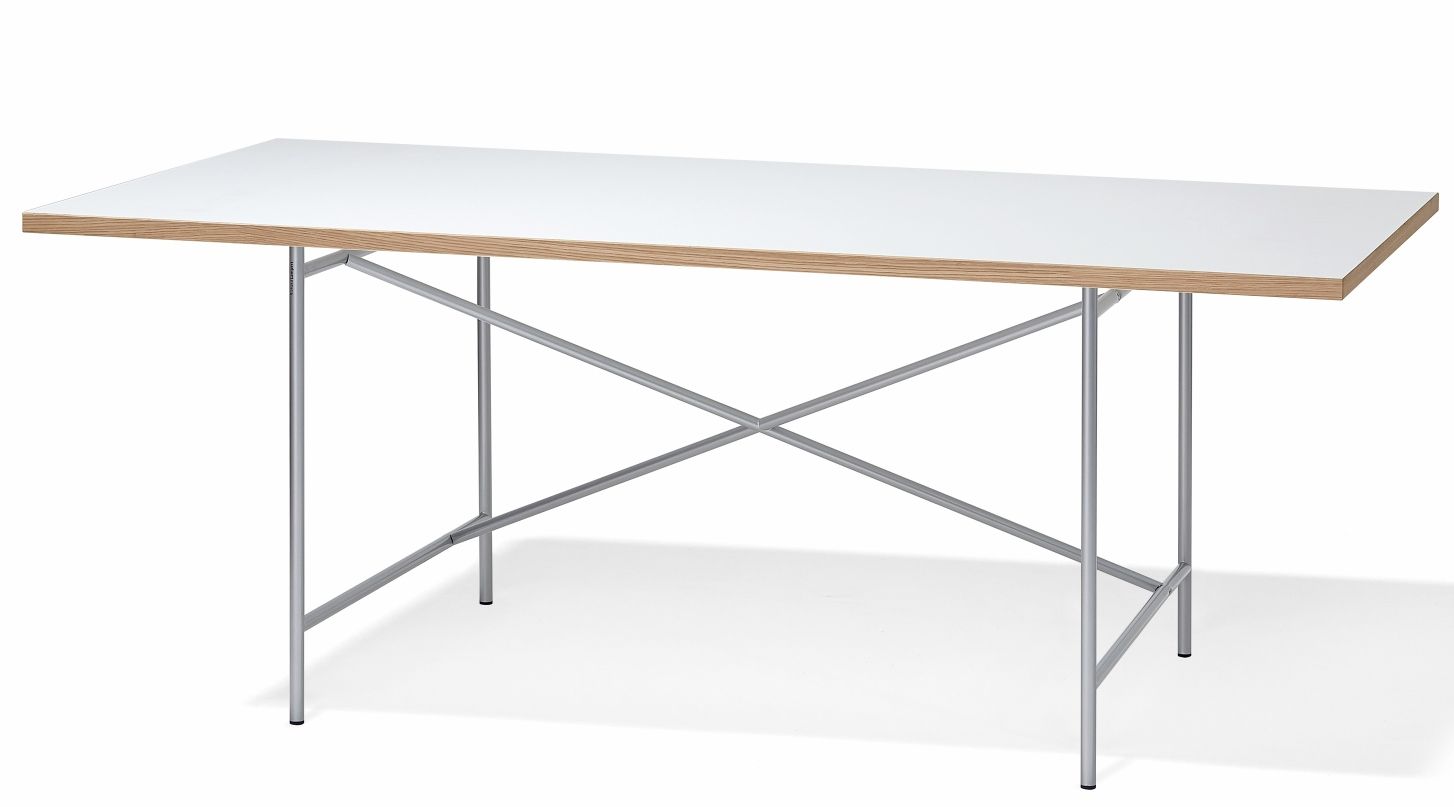 Eiermann Tisch mit weißer Tischplatte und verchromtem Stahlgestell von Richard Lampert, modernes Design.