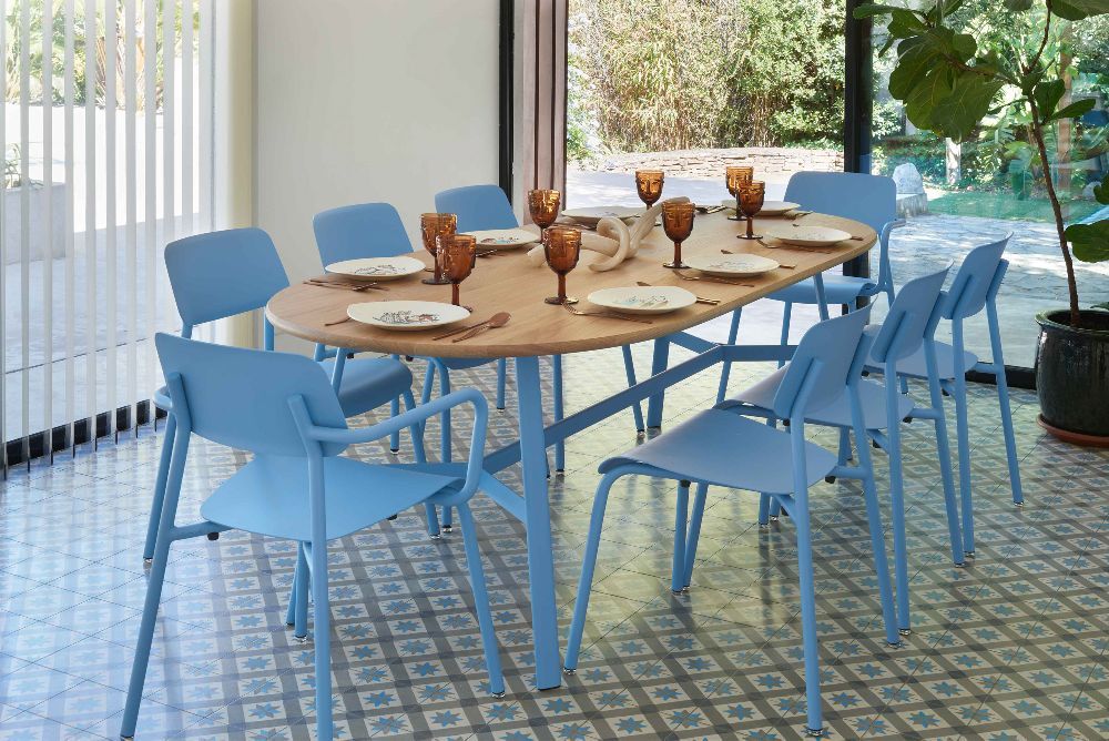 SO’O eettafel van eikenhout 220 × 95 cm (ovaal) voor binnen Fermob