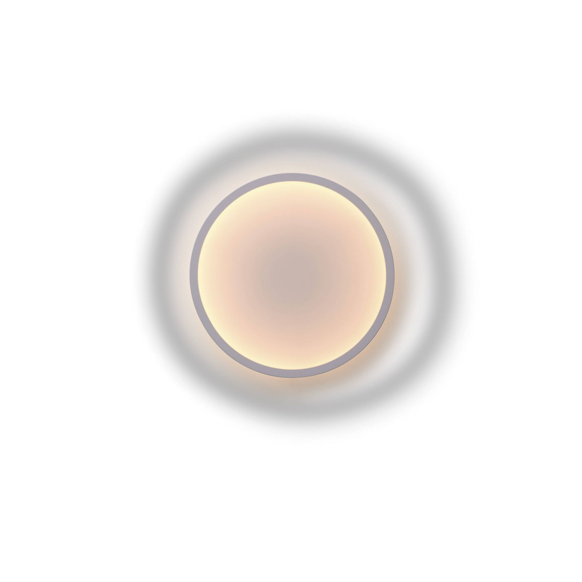 Nahaufnahme der runden Muuto Calm Wall Lamp Wandleuchte mit sanftem, warmem Licht.