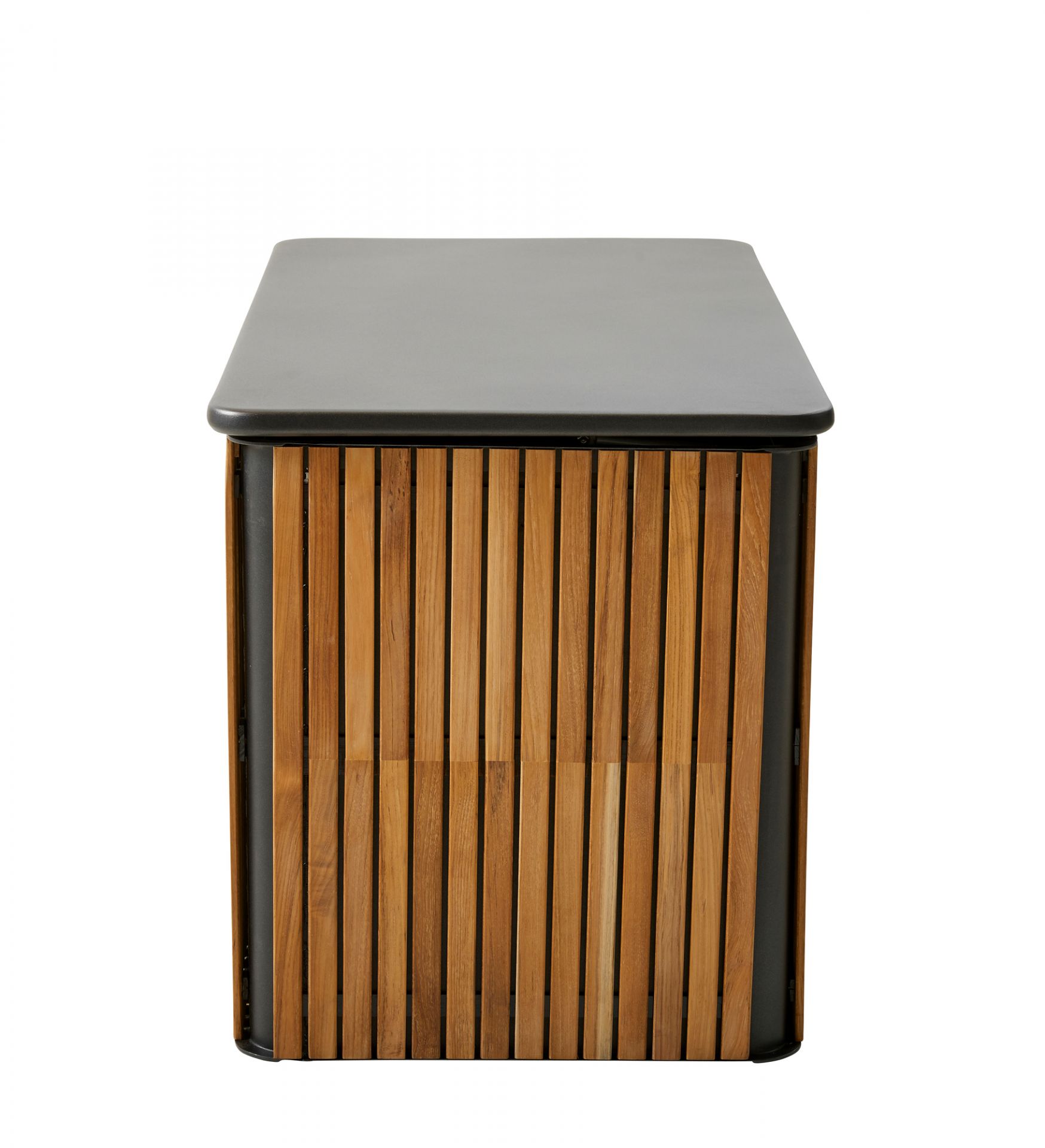 Cane-Line Combine Kissentruhe, kleine Outdoor Aufbewahrungsbox aus Teakholz und grauem Aluminium.
