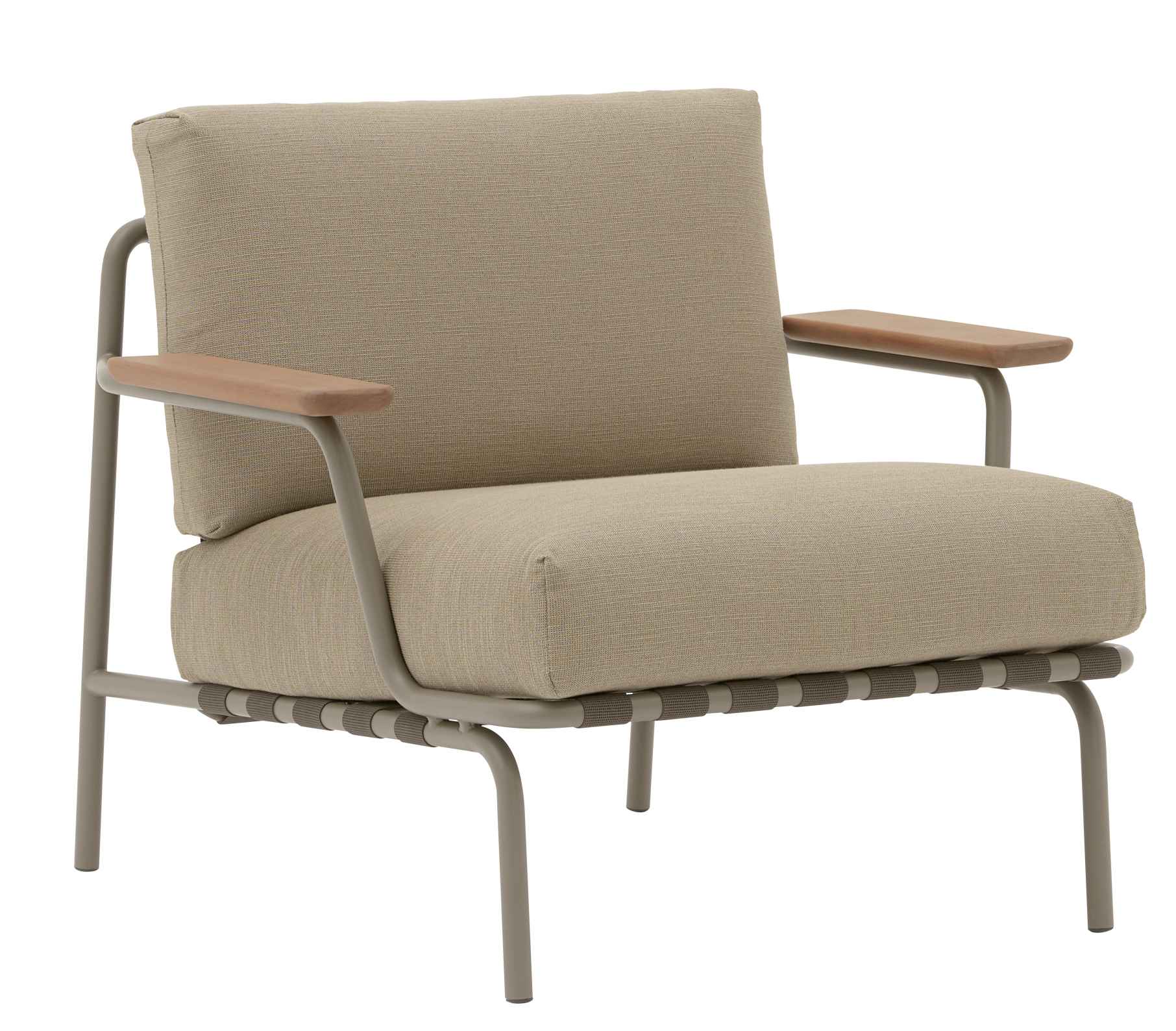 Settle Lounge Chair von Muuto für den Außenbereich, beiger Sessel mit Holzarmlehnen und Metallgestell.