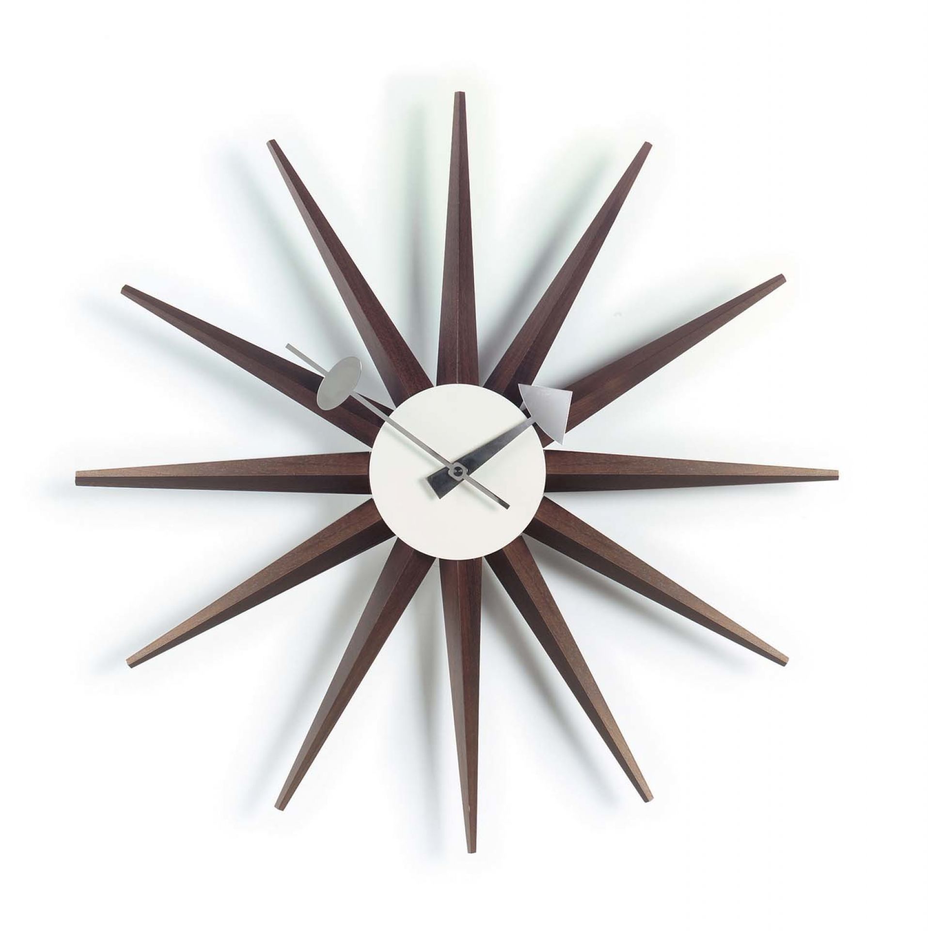 Sunburst Clock Wanduhr aus Nussbaum von Vitra: Design Wanduhr im Retro-Stil für Wohnzimmer.