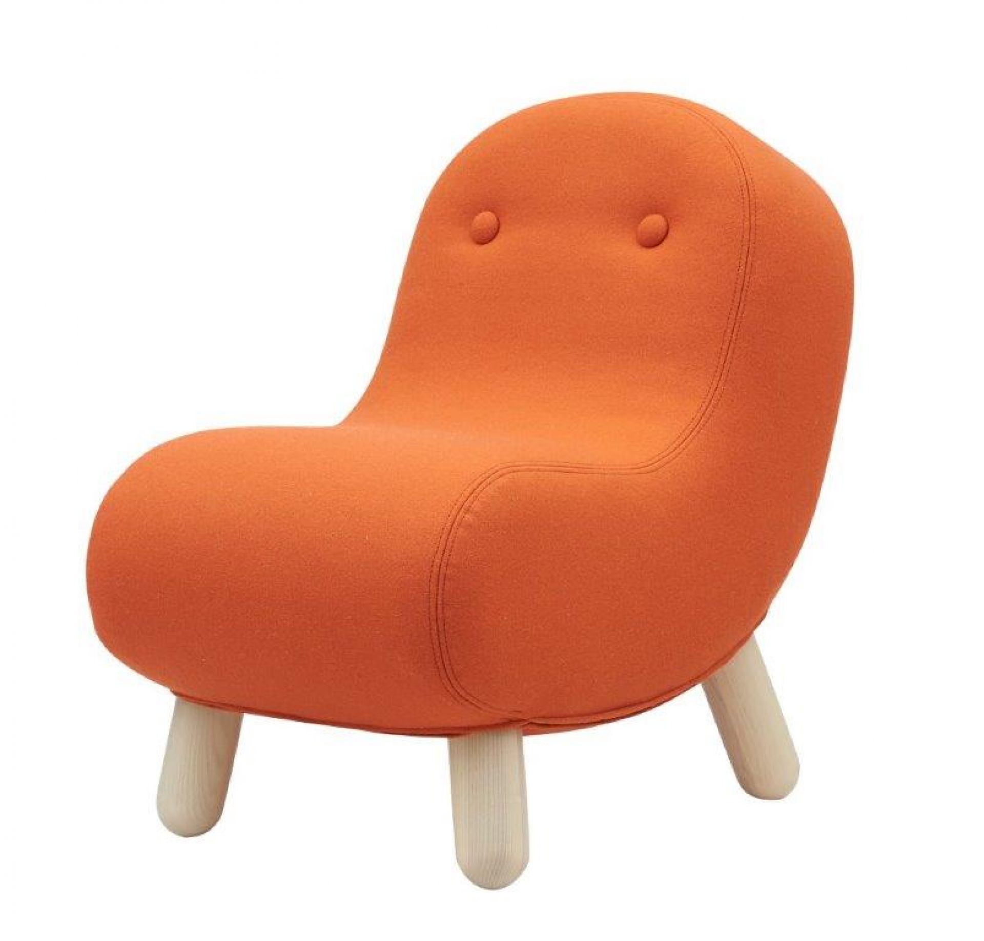 Oranger Bob Sessel Softline mit Knopfdetails und hellen Holzfüßen, moderner Design Sessel für Kinder.