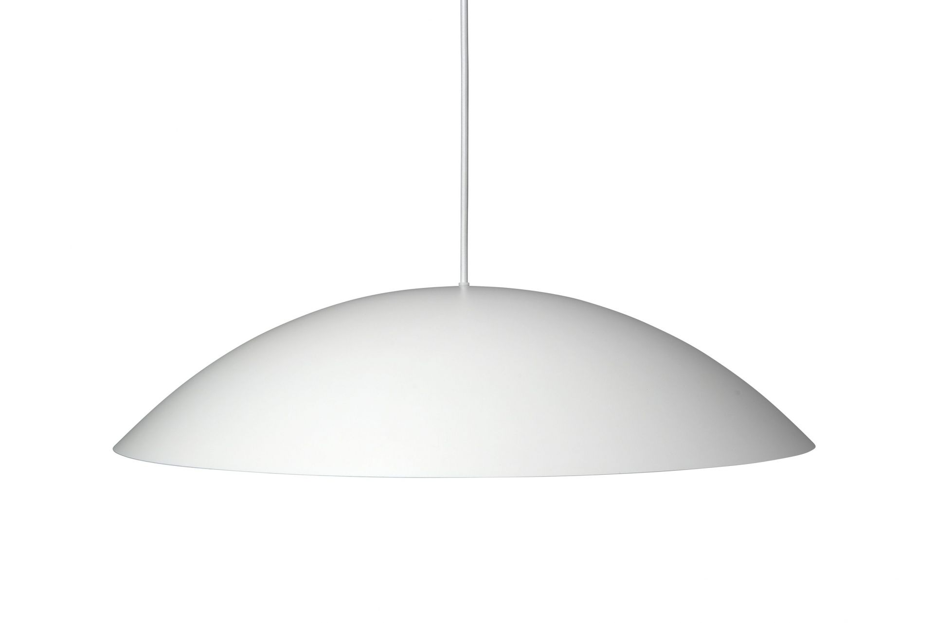 Weiße Calot Pendelleuchte von Carl Hansen & Søn mit minimalistischem, skandinavischem Design.