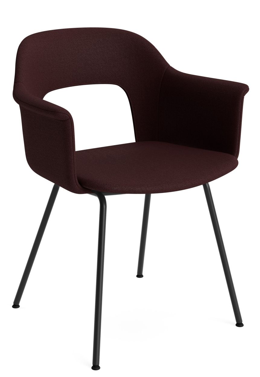 Layout Armchair 214 von Hay, ein moderner Armlehnstuhl in Braun mit schwarzem Metallgestell.