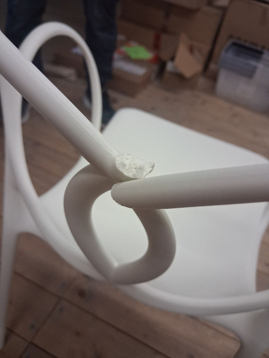 Sissi fauteuil WIT Driade EXEMPLAAR MET GEBREKEN