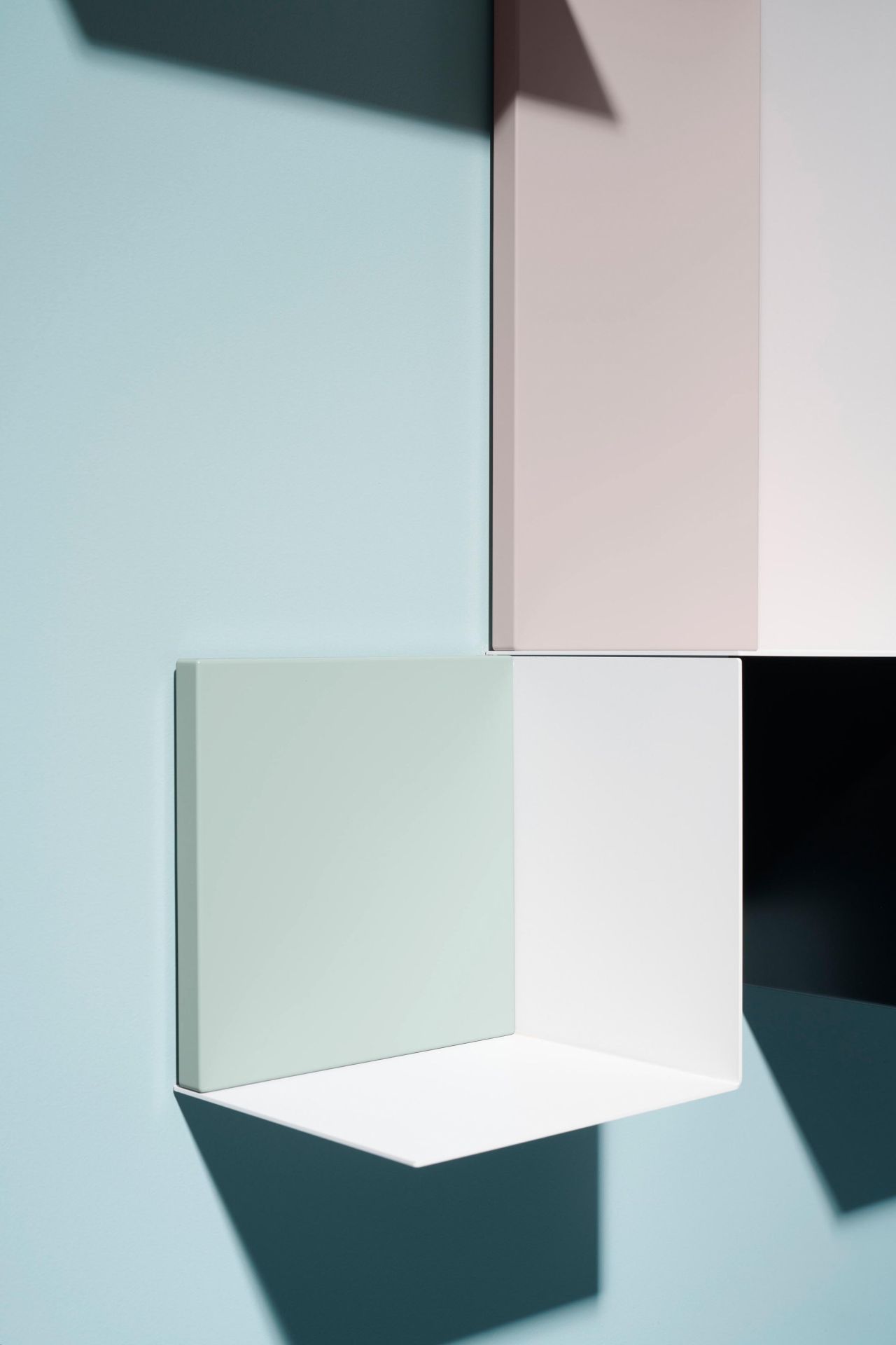 Dado Regalelement von Schönbuch in Pastellfarben: Wandregal, modernes Design, minimalistisch.