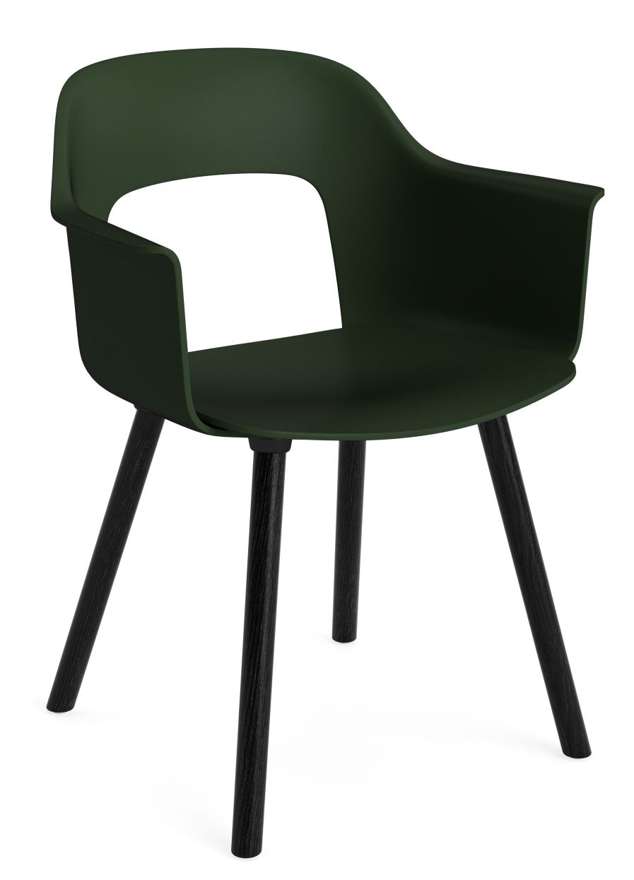 Layout Armchair 221 von Hay, grüner Armlehnstuhl mit schwarzen Holzbeinen, moderner Design Stuhl für Esszimmer und Büro.
