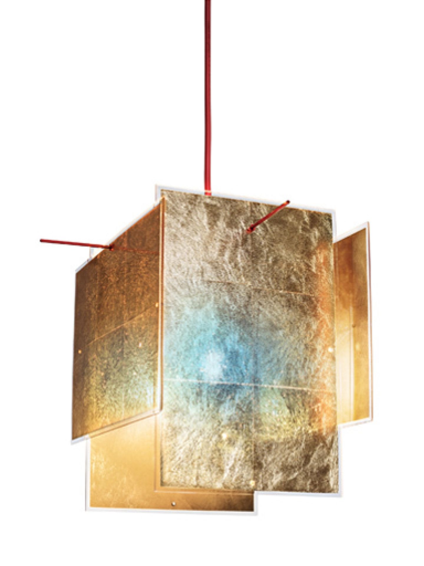 24 Karat Blau Hängeleuchte von Ingo Maurer: Moderne Deckenleuchte mit Blattgold und rotem Kabel.