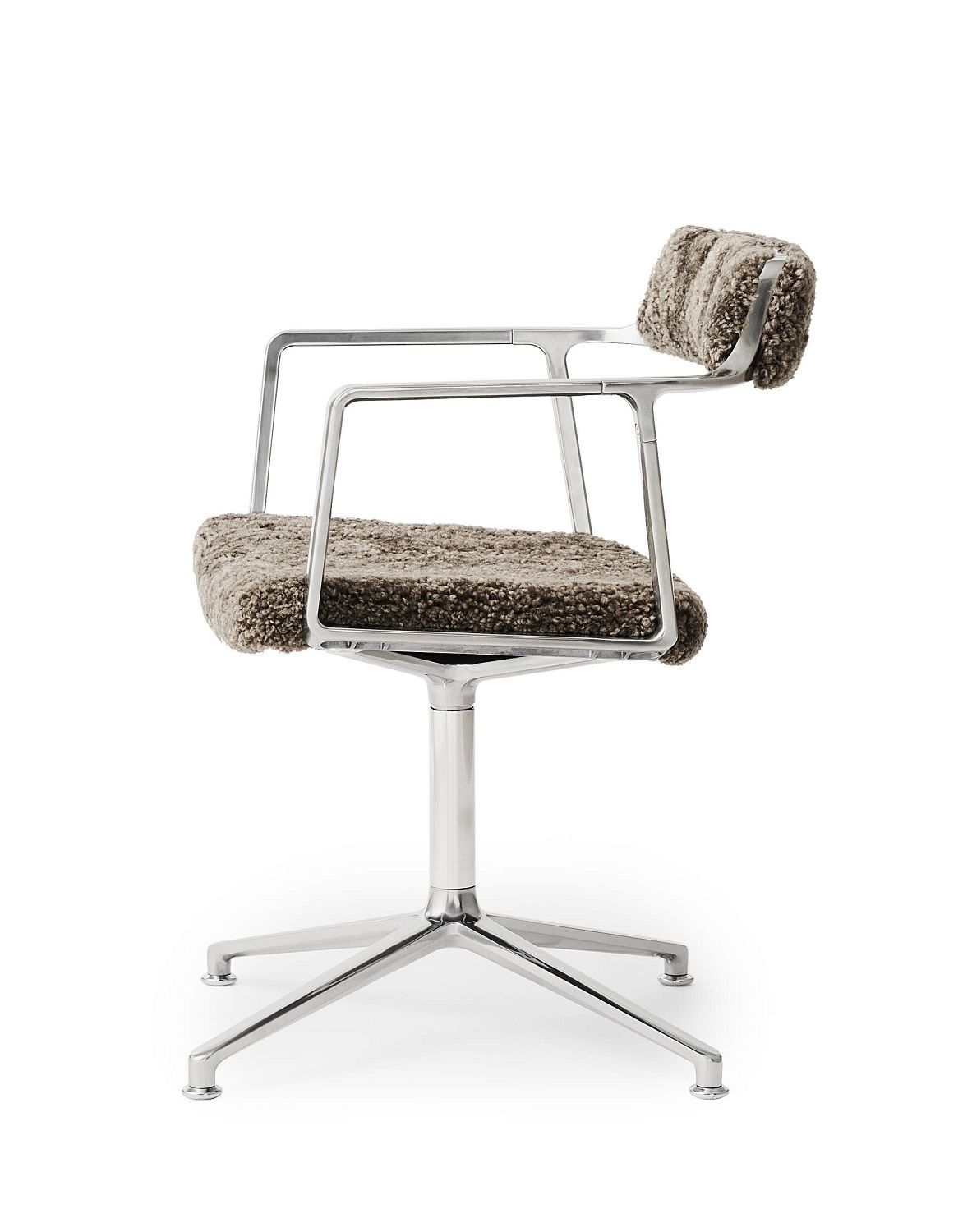 Drehstuhl "Curly Stuhl" von Vipp, Special Edition mit Gleitern, Bezug aus lockigem Stoff.