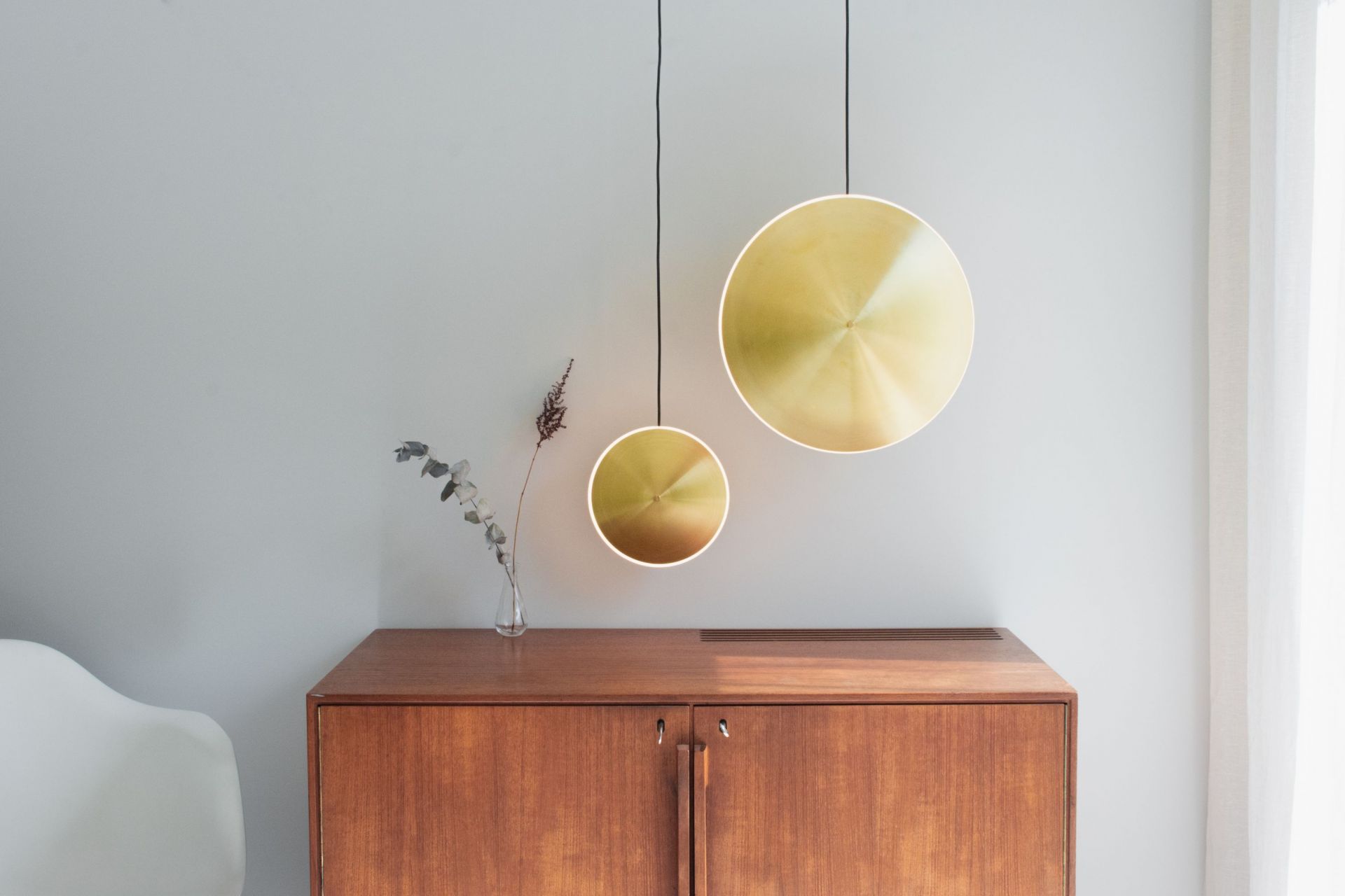 Dish6v Chrona hanglamp messing Graypants