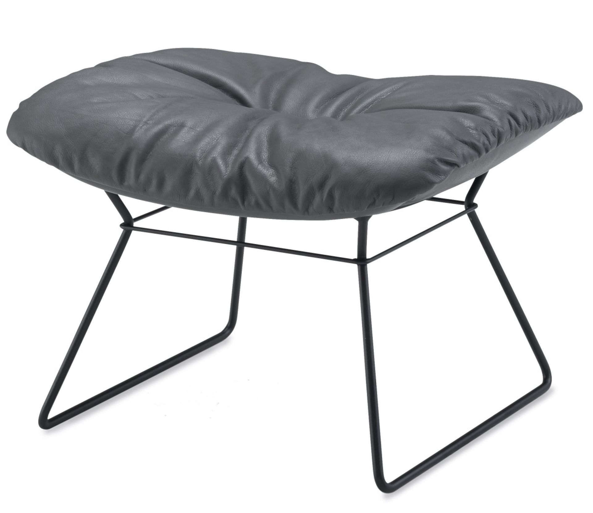 Grauer Leya Ottoman von Freifrau Manufaktur mit schwarzem Drahtgestell, moderner Hocker für Wohnzimmer und Lounge.