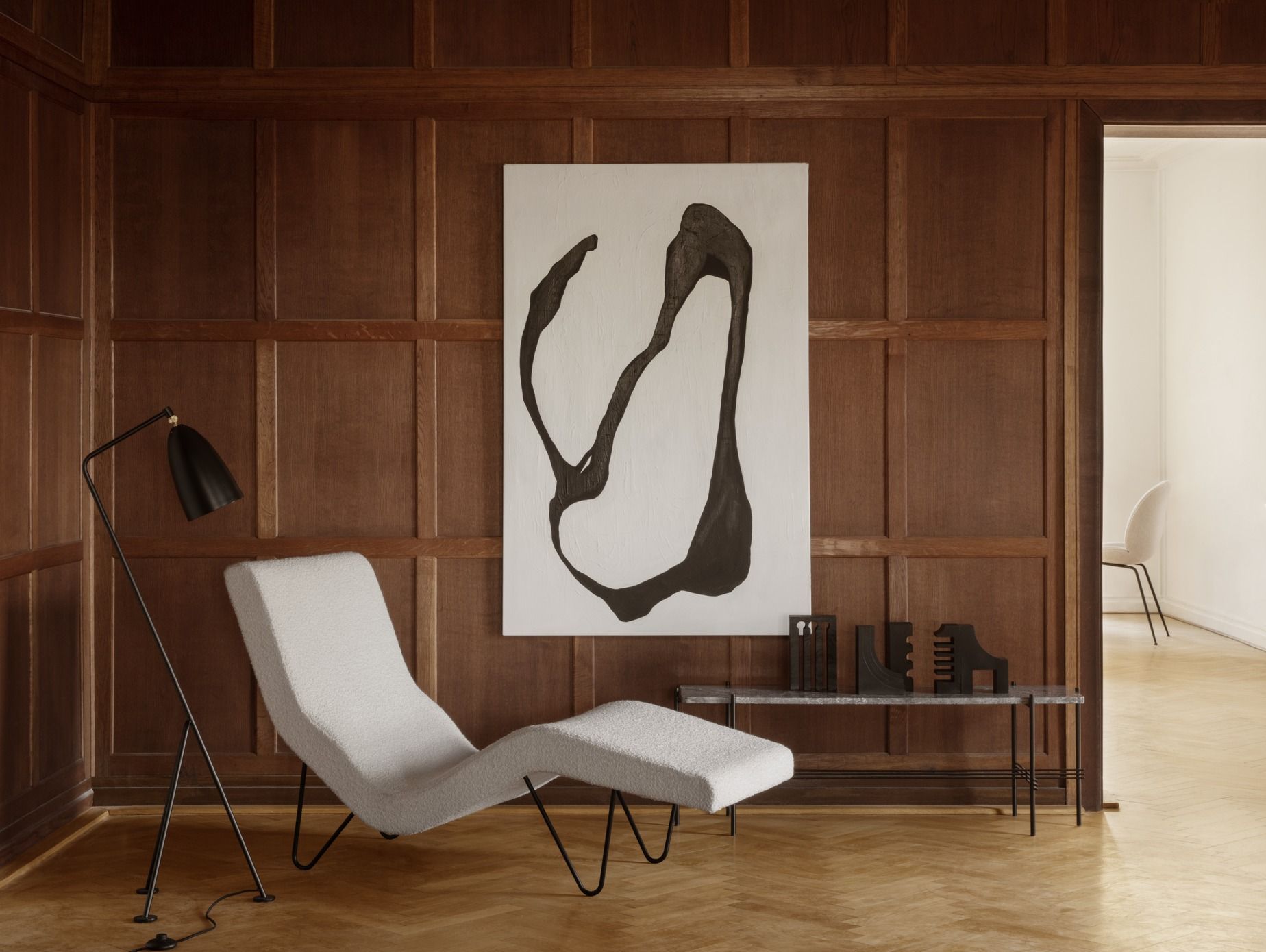 Gräshoppa / Grashoppa staande lamp zwart Gubi