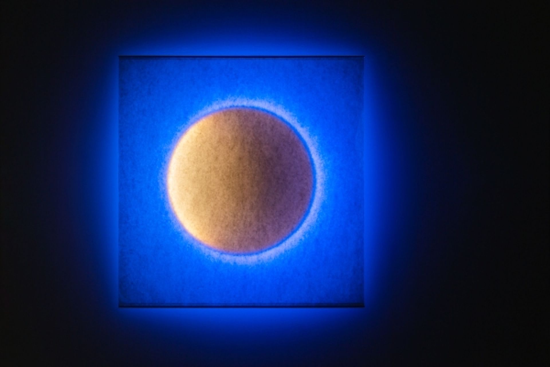 Moodmoon vierkante wandlamp van Ingo Maurer 