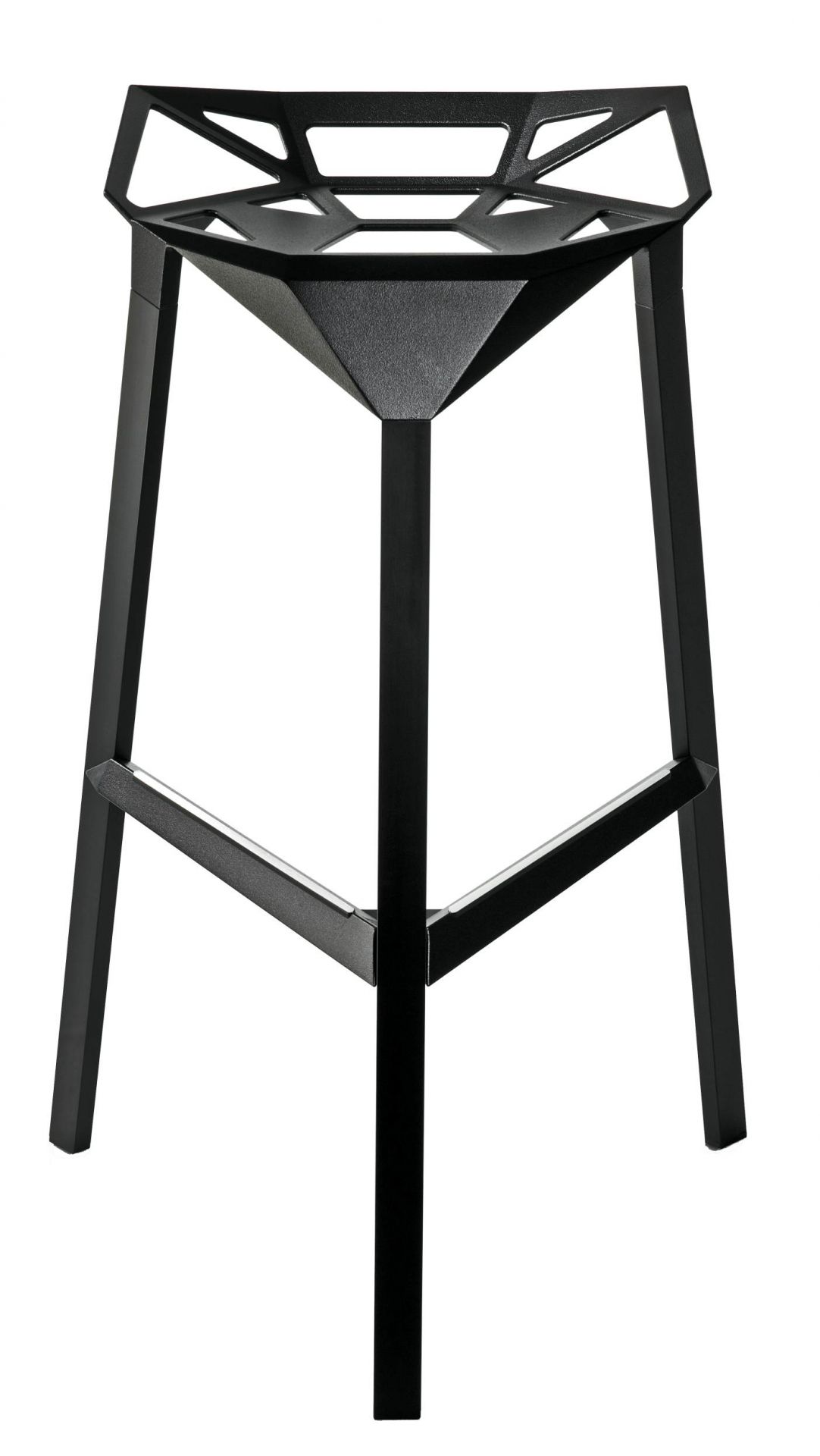 Schwarzer Magis Stool One Barhocker mit dreieckiger Sitzfläche und filigranem Design für Küche und Bar.