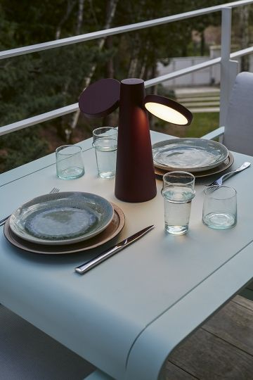 Oto-tafellamp van Fermob