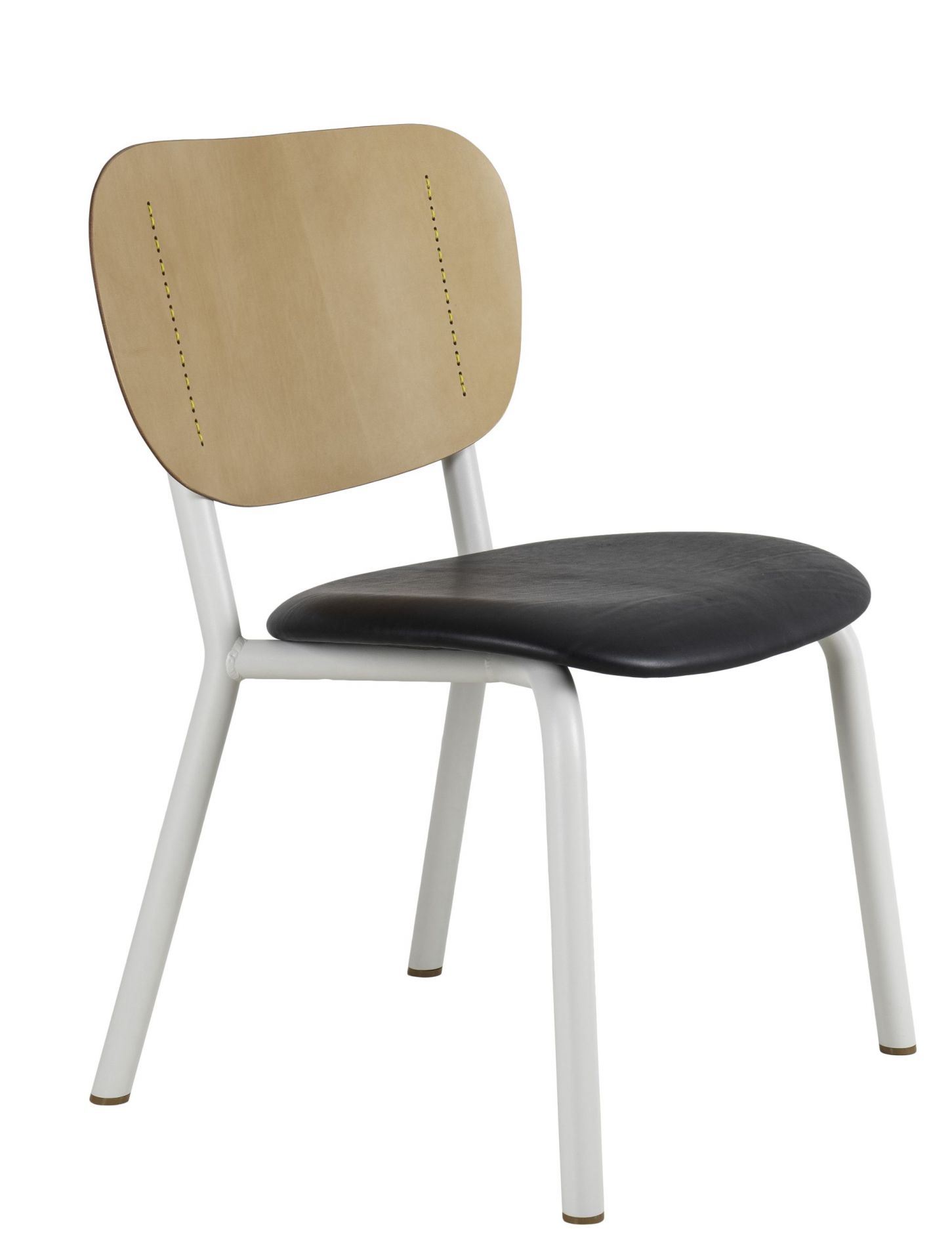 Emil Rosi Chair Stuhl Functionals mit weißem Gestell, schwarzer Sitzfläche und hellbrauner Rückenlehne aus Holz.