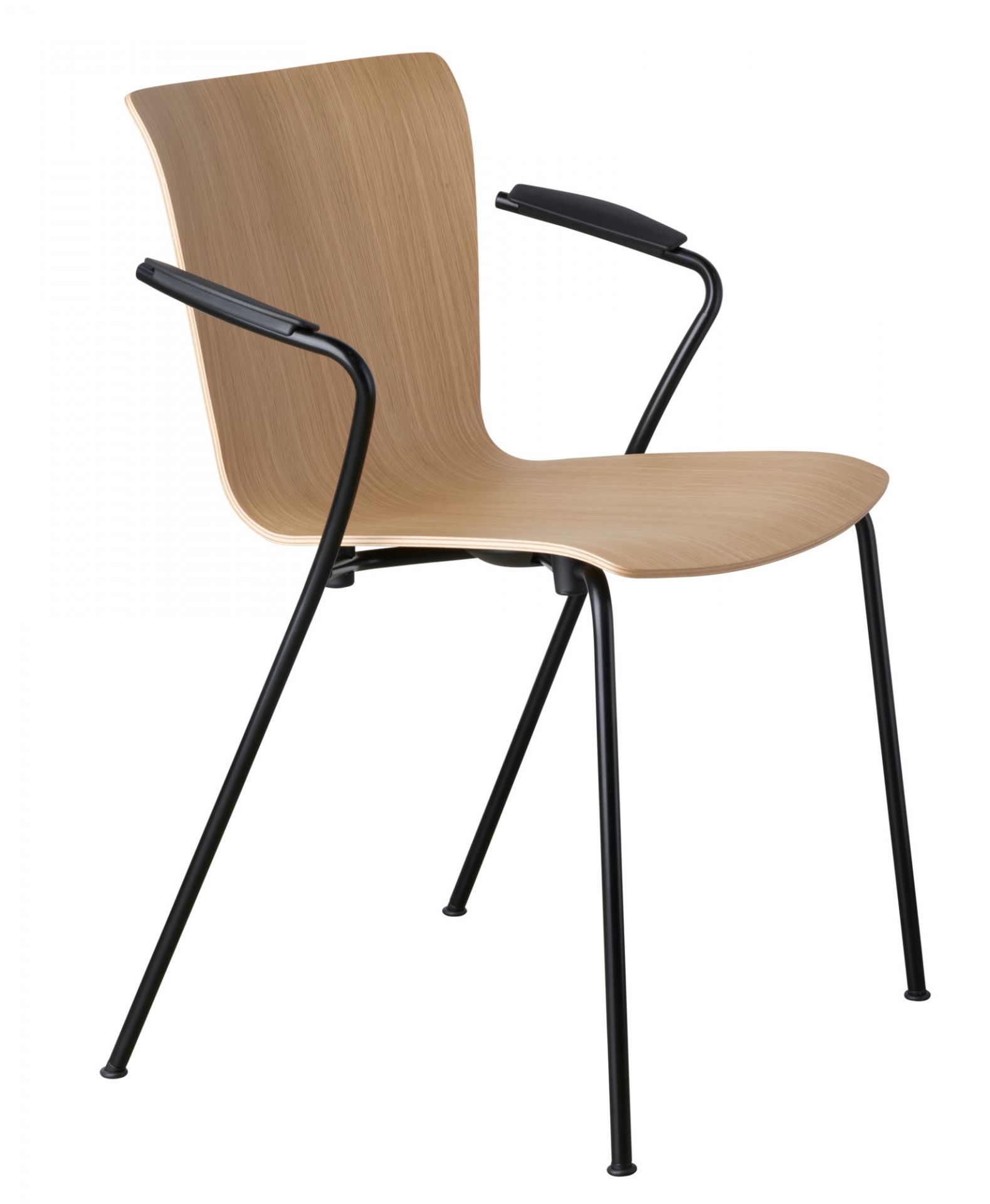 Vico Stuhl von Fritz Hansen mit Armlehnen, Holzschale und schwarzem Stahlgestell, isoliert.